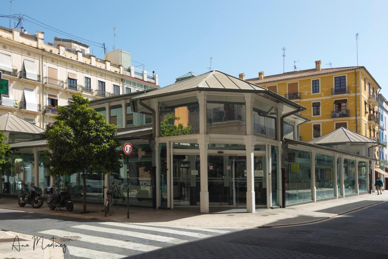 Luminoso. Comodo. Acogedor. Wifi. Junto A Ave Valencia Exterior foto